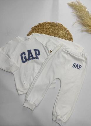 Костюм на хлопчика 24 місяців gap