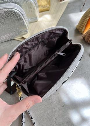 Новые косметички в разных цветах 6