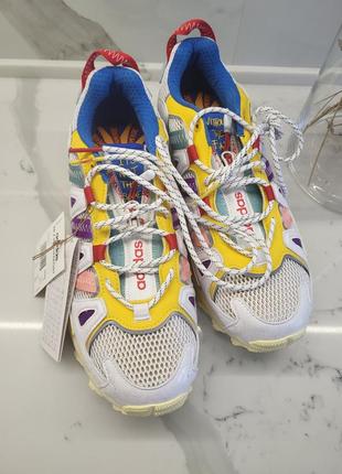 Кроссовки adidas