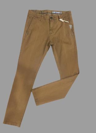 Джинсы мужские