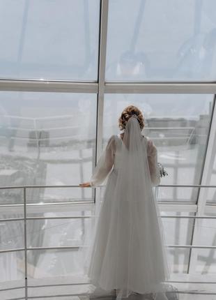 Эффектное свадебное платье в идеальном состоянии