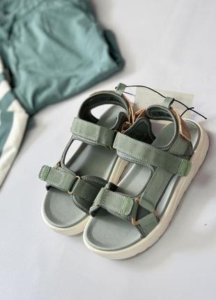 Босоножки н &amp; м