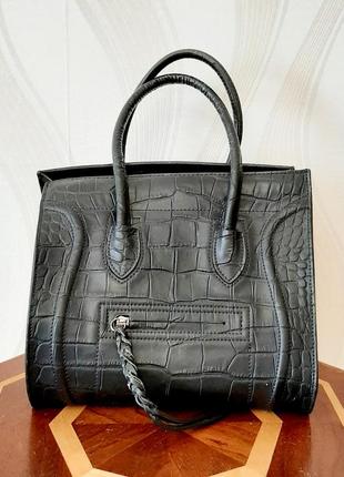 Кожаная сумка в стиле celine
