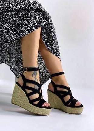 Босоножки на плетеной платформе ✨