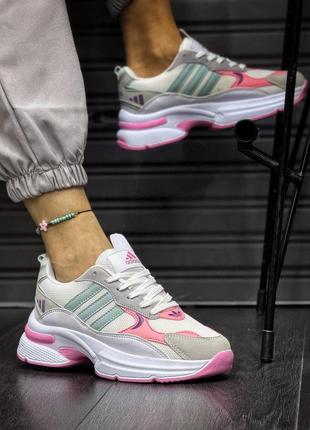 Кросівки adidas    🩷🩷🩷
