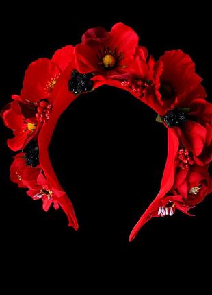 Авторський яскравий червоний віночок з преміум матеріалів.