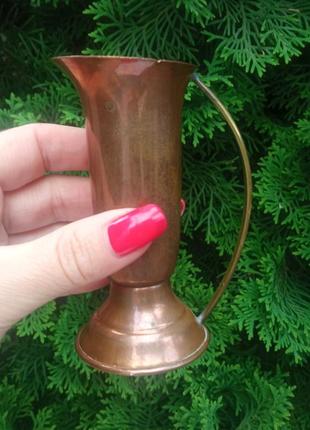 Вазочка из латуни в идеальном состоянии.англия