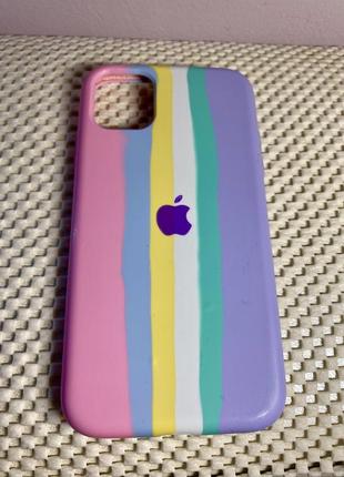Защитный чехол для iphone 11.