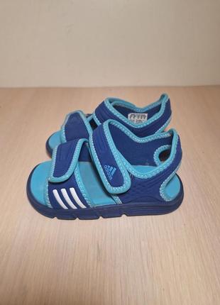 Босоножки adidas