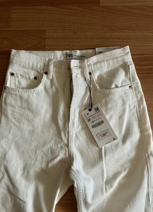 Джинсы zara