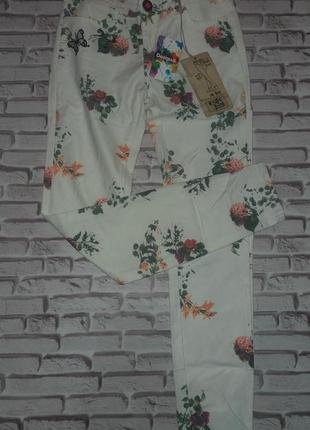 Женские летние джинсы брюки скини desigual. новые.