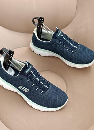Кроссовки skechers