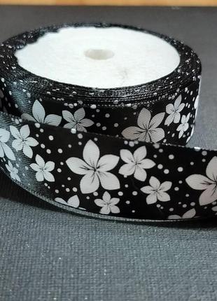 9 м лента атласная с цветами 2.5 см