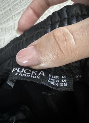 Утепленные джоггеры из эко кожи