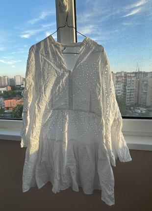 Літня легка сукня