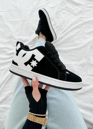 Стильные женские и мужские кроссовки шузы dc shoes court graffik black чёрные