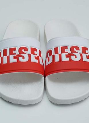 Шльопанці diesel червоно-білого кольору