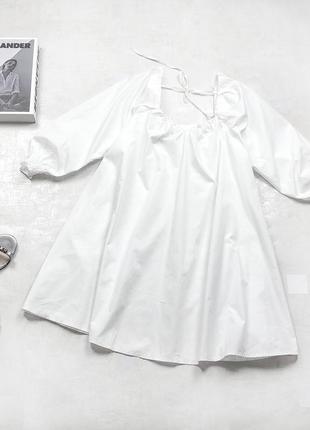 Стильное белоснежное платье zara фасона baby doll с трендовыми пышными рукавами-буфами