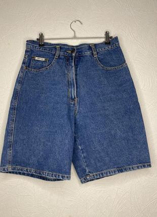 Шорти