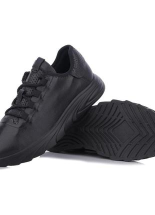 Мужские черные кожаные кроссовки утепленные