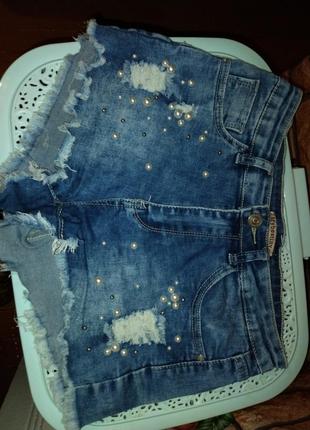 Шорты женские