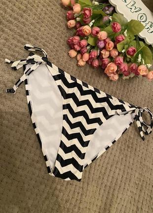 Низ от купальника, плавки 14/42-16/44