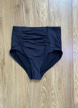 Нові купальні високі трусики