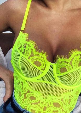 Салатове боді сітка з мереживами
