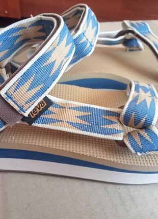 Сандалі teva 39.40.41р