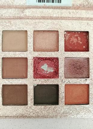 Набор теней для век