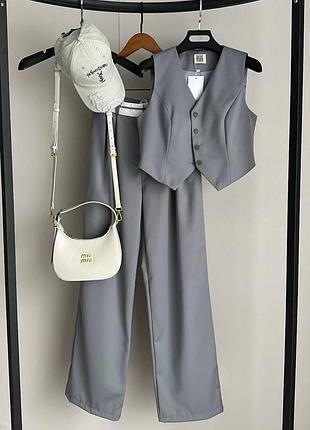 Костюм брючний в стилі toteme сірий жилет брюки