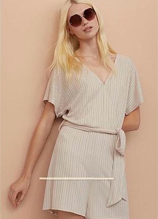 Комбинезон шортами в рубчик hm