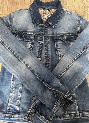 Джинсовый пиджак