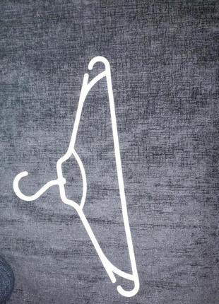 Вешалка для одежды