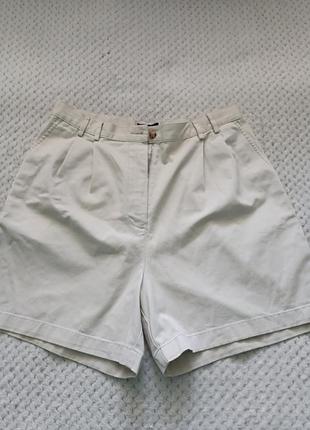 Шорти