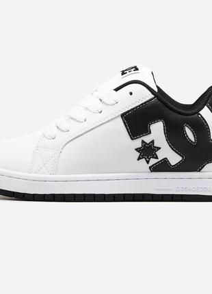 Dc shoes court graffik