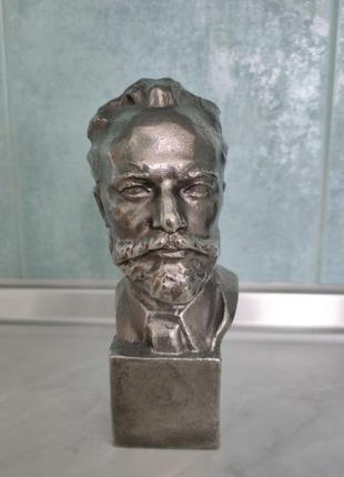 Скульптура кабинетная