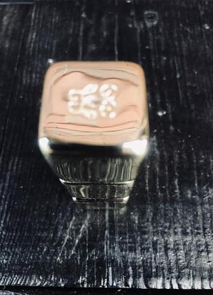 Помада для губ guerlain kiss kiss la rouge mat