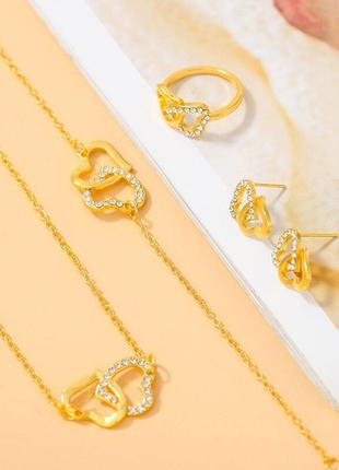 Невероятный комплект серденько