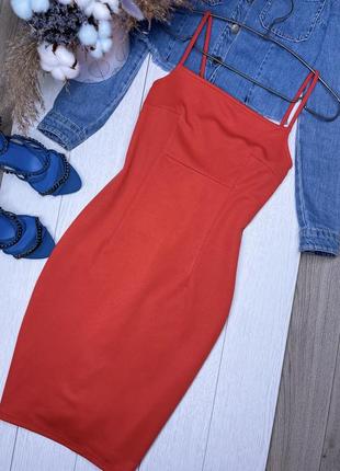 Коралова трикотажна сукня s m плаття по фігурі коротке плаття на тонких бретельках літня сукня