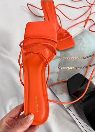 Босоножки квадратный носок с длинными завязками prettylittlething