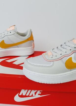 Кроссовки репл. женские весна лето светло серые nike air force 1 shadow grey. обувь женская найк аир форс 17 фото