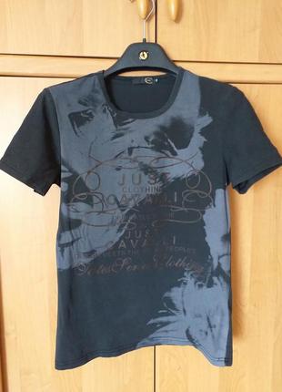 Жіноча футболка сіра з принтом лого