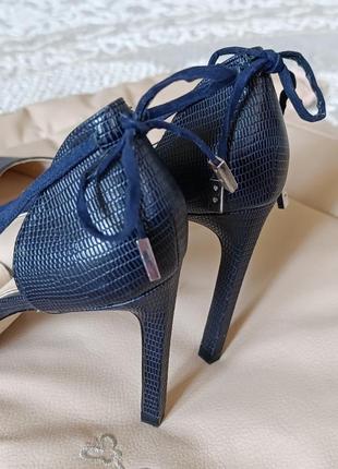 Красивые туфли лодочки zara