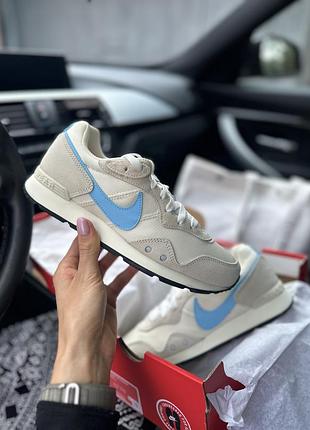 Женские оригинальные беговые кроссовки nike venture runner ck 2948 114