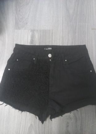 Шорти