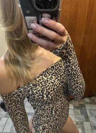 Леопардовий бодік bershka
