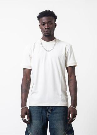 Базовая белая футболка fsbn