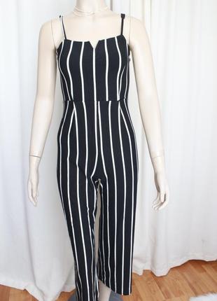 Чорний комбінезон хс 34 bershka