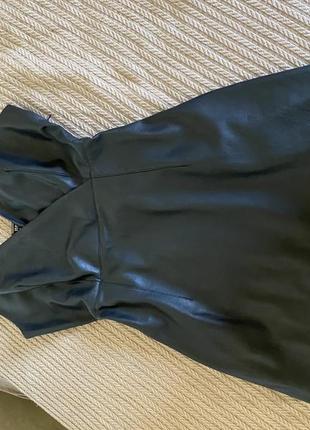 Сукня шкіряна